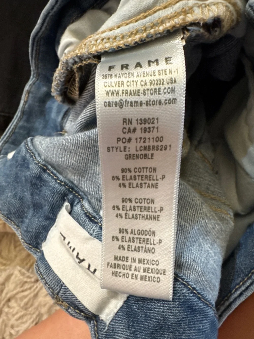 FRAME LE CROP MINI BOOT STAGGER RAW HEM GRENOBLE DESIGNER DENIM JEANS SZ 28 - Picture 7 of 15